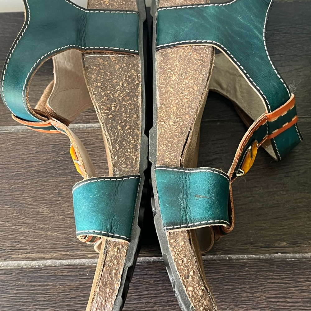 L’ARTISTE By Spring Step 39/US 8.5 Leather Strap Jeweled Orthopedic Sandals - Picture 8 of 13